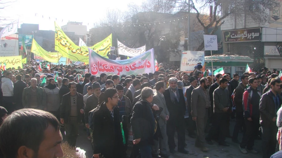 حضور پرشور اساتید ،دانشجویان و کارکنان دانشگاه فرهنگیان خراسان شمالی در راهپیمایی 22 بهمن 5