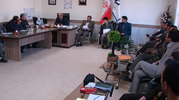 نشست صمیمی دکتر تاجیک اسماعیلی با  اساتید و کارکنان  دانشگاه فرهنگیان خراسان شمالی  3