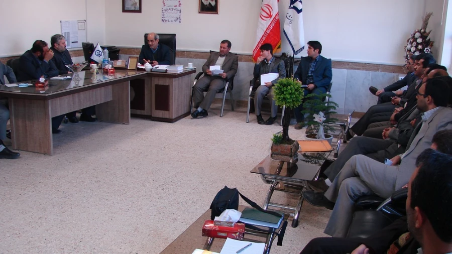 نشست صمیمی دکتر تاجیک اسماعیلی با  اساتید و کارکنان  دانشگاه فرهنگیان خراسان شمالی  3