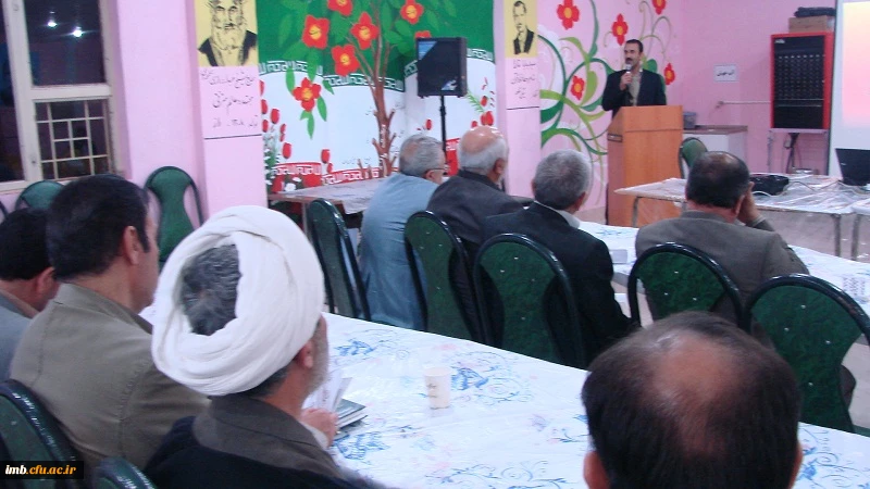 جلسه شورای اساتید پردیس امام محمد باقر(ع) با حضور اساتید و مسئولین پردیس 2