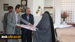 دیدار مسؤولان پردیس امام محمد باقر(ع) بجنورد با خانواده شهید براتعلی ناصری
همزمان با روز تکریم مادران و همسران شهداء، برگزار شد 2