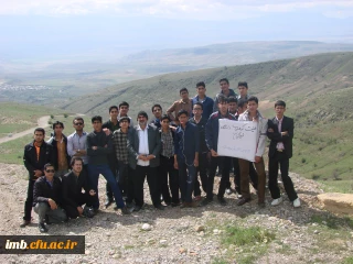 صعود هیئت کوهنوردی پردیس امام محمد باقر(ع) بجنورد به ارتفاعات آخرداغ