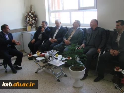 آقای نعیمی مدیر کل محترم طرح های عمرانی و رابط پارلمانی دانشگاه فرهنگیان کشور
همه مسئولان نظام بر تقویت دانشگاه فرهنگیان تأکید دارند. 2