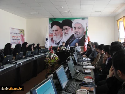 نشست صمیمی دکتر حسینی با تشکل های دانشجویی و شورای صنفی رفاهی دانشگاه فرهنگیان خراسان شمالی