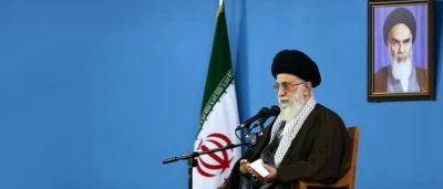 مقام عظمای ولایت در دیدار با مسئولان آموزش و پرورش و دانشگاه فرهنگیان و جمع زیادی از معلمان و دانشجو معلمان سراسر کشور:

موضوع دانشگاه فرهنگیان از جهت آنکه جذب و آموزش معلمان از طریق آن انجام می شود، بسیار مهم است