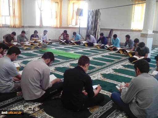 برگزاری مراسم جزء خوانی قرآن کریم در پردیس امام محمدباقر(ع) بجنورد 2