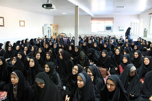 برگزاری کارگاه آموزشی- توجیهی نحوه مشارکت دانشجویان در همایش های علمی 5