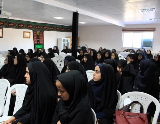 برگزاری کارگاه آموزشی- توجیهی نحوه مشارکت دانشجویان در همایش های علمی 2