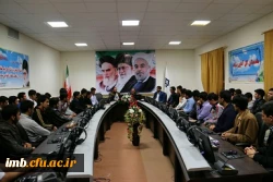 دیدار صمیمی دانشجومعلمان اهل سنت با رئیس دانشگاه فرهنگیان استان 4