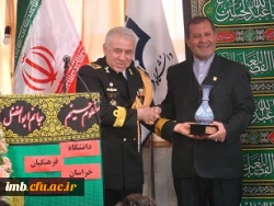 حضور امیردریادار علی وفادار فرمانده یگان های موشکی نیروی دریایی ارتش جمهوری اسلامی ایران در دانشگاه فرهنگیان خراسان شمالی 3