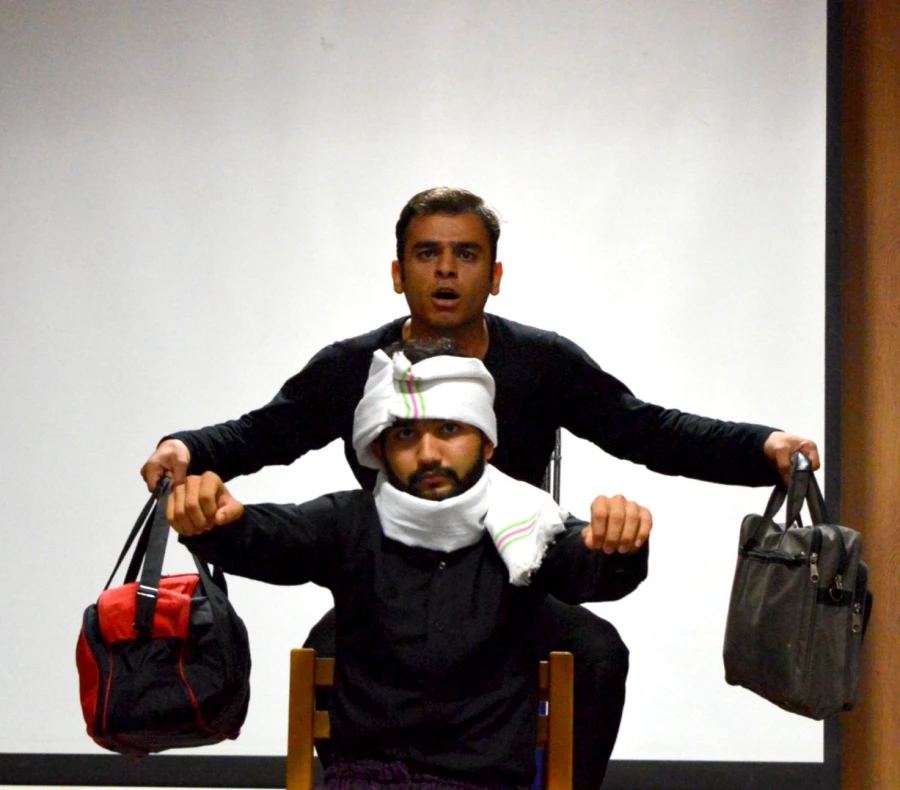 مراسم باشکوه روز دانشجو(16 آذر) در دانشگاه فرهنگیان خراسان شمالی برگزارشد 2