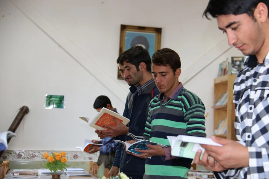 نمایشگاه تازه های کتاب 5