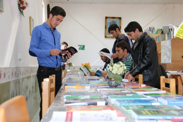 نمایشگاه تازه های کتاب 7