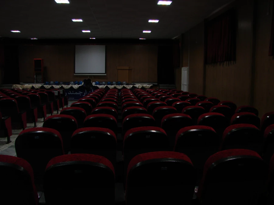 سالن آمفی تئاتر