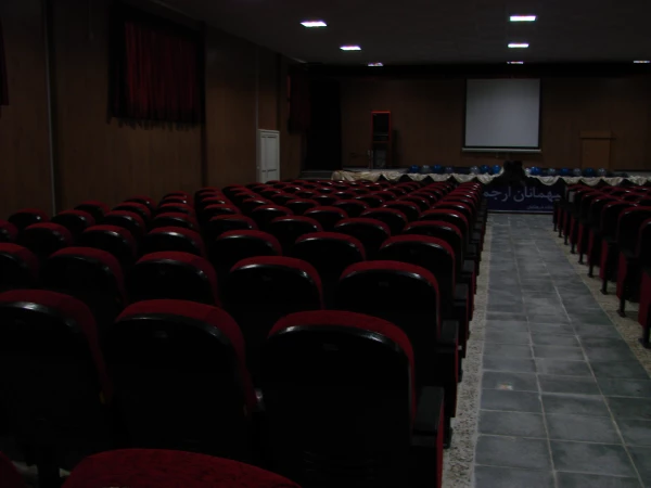 سالن آمفی تئاتر