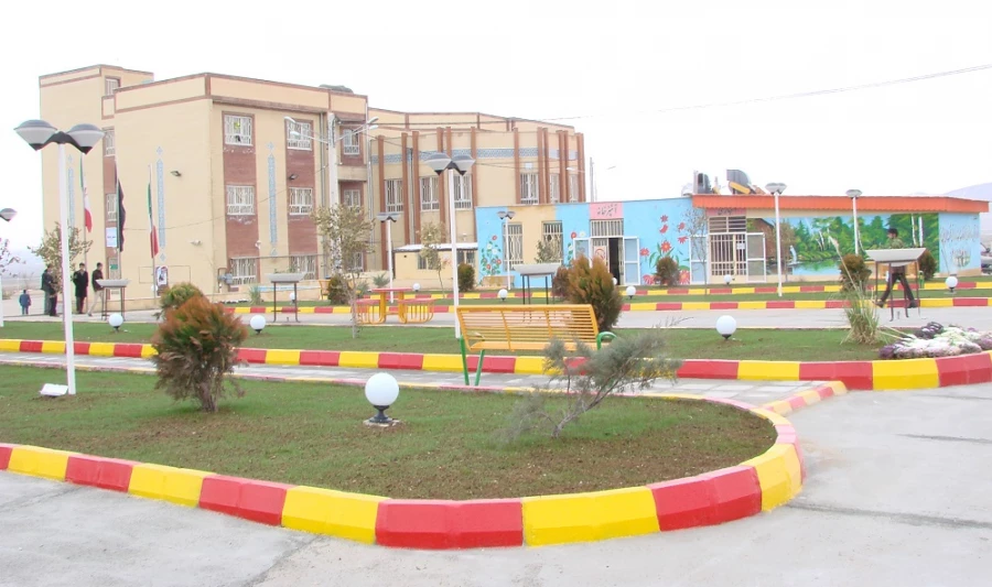 ورودی دانشگاه 9