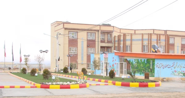 محوطه ی اقامتی دانشجویان