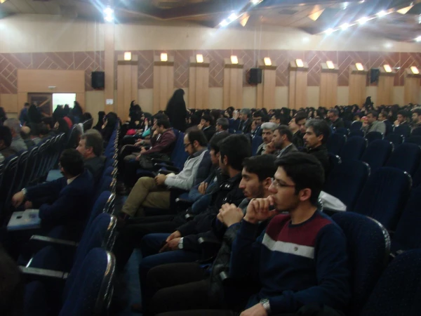 حضور اساتید و دانشجویان دانشگاه فرهنگیان خراسان شمالی در همایش ملی مدارس هوشمند  و تعلیم و تربیت 7