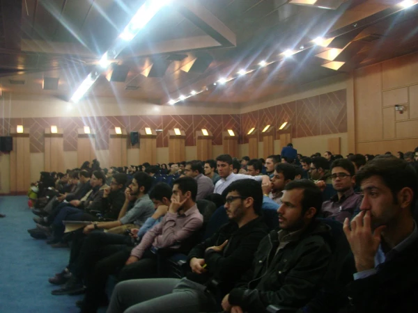 حضور اساتید و دانشجویان دانشگاه فرهنگیان خراسان شمالی در همایش ملی مدارس هوشمند  و تعلیم و تربیت 8