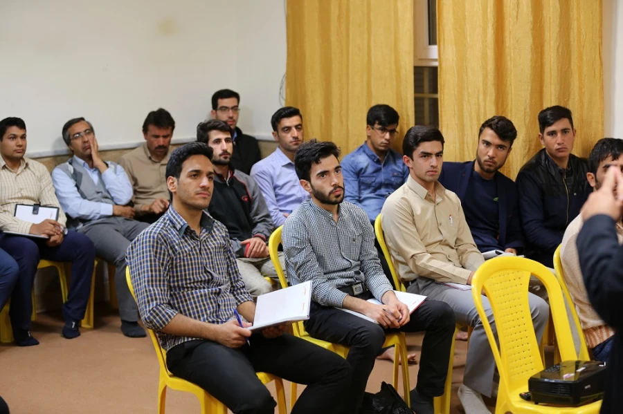 کارگاه های آموزشی بهداشت و سلامت روان (1) 2