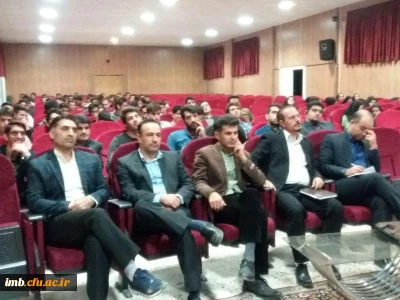 شب شعر دمی با سهراب در پردیس امام محمد باقر(ع) برگزار شد