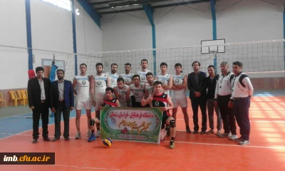 تیم والیبال پردیس امام محمد باقر(ع) قهرمان سومین دوره جشنواره ورزشی دانشگاه های استان شد.