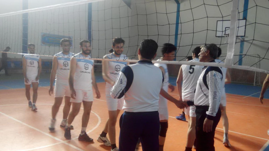 تیم والیبال پردیس امام محمد باقر(ع) قهرمان سومین دوره جشنواره ورزشی دانشگاه های استان شد. 2