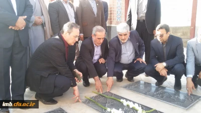 حضور جناب اقای دکتر مهرمحمدی سرپرست دانشگاه فرهنگیان در گلباران مزار شهداء در خراسان شمالی