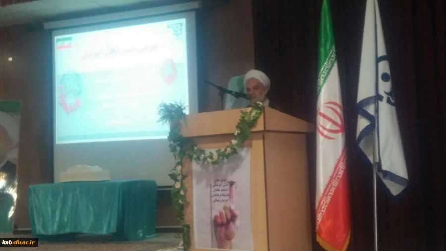 امام جمعه بجنورددر جشن دانش آموختگی دانشجو معلمان  دانشگاه فرهنگیان خراسان شمالی 
باید در نظام تعلیم و تربیت جامعه امروز تجدیدنظر کرد 4