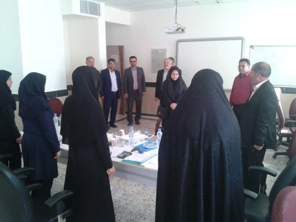 سرپرست دانشگاه فرهنگیان خراسان شمالی از روند مصاحبه داوطلبان ورود به دانشگاه فرهنگیان بازدید کرد 3