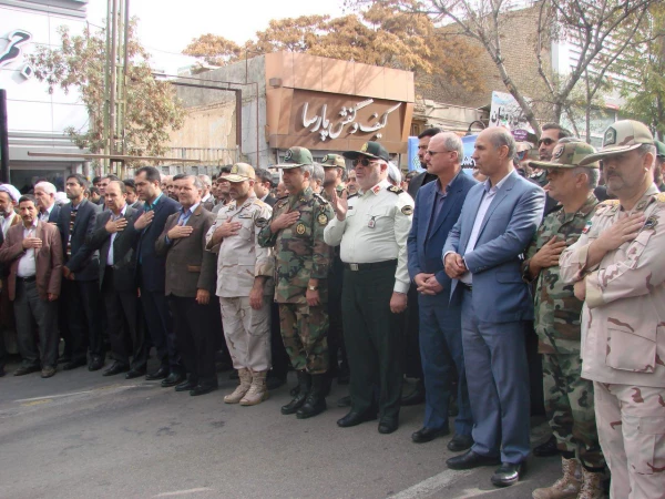 حضور پرشور کارکنان، اساتید و دانشجویان پردیس امام محمد باقر(ع) بجنورد در راه پیمایی 13 آبان 2