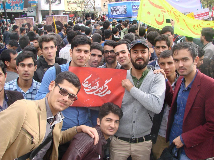 حضور پرشور کارکنان، اساتید و دانشجویان پردیس امام محمد باقر(ع) بجنورد در راه پیمایی 13 آبان 2