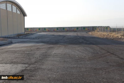 آسفالت ریزی محوطه سراهای دانشجویی و مجموعه ورزشی دانشگاه فرهنگیان خراسان شمالی