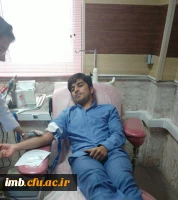 دانشجومعلمان و کارکنان دانشگاه فرهنگیان خراسان شمالی جهت اهداء خون به زلزله زدگان کرمانشاه اقدام کردند. 6