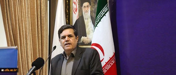 سرپرست دانشگاه فرهنگیان عنوان کرد:

به معلم بودنم افتخار می کنم و هرچه دارم از معلمی است 3