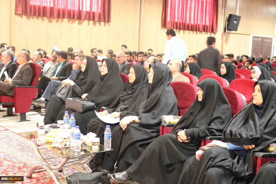 مراسم گرامیداشت روز معلم و تجلیل از مقام استاد در دانشگاه فرهنگیان خراسان شمالی با حضور آقای دکتر صفرزاده معاونت فرهنگی واجتماعی دانشگاه فرهنگیان کشور برگزار شد 3