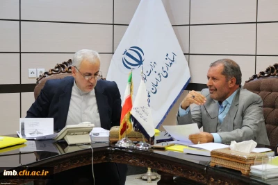 اولین جلسه هیات امنای دانشگاه فرهنگیان خراسان شمالی با حضور استاندار برگزار شد.