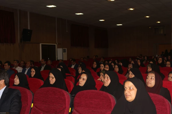 همایش تجارب کارورزی در دانشگاه فرهنگیان خراسان شمالی برگزار گردید. 6