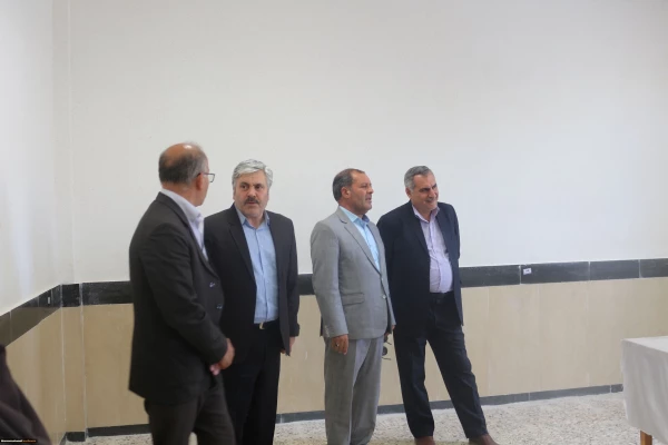 بازدید معاون هماهنگی امور اقتصادی و توسعه منابع انسانی استانداری خراسان شمالی از زیرساخت های دانشگاه فرهنگیان استان 2