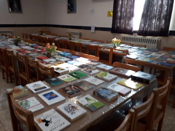 نمایشگاه تازه های کتاب پردیس امام محمد باقر(ع) 2