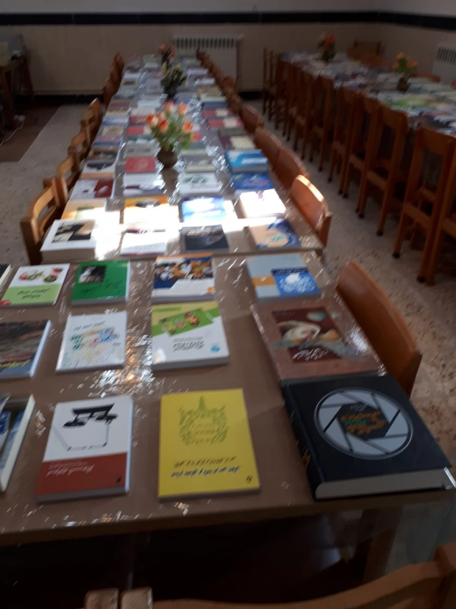 نمایشگاه تازه های کتاب پردیس امام محمد باقر(ع) 2