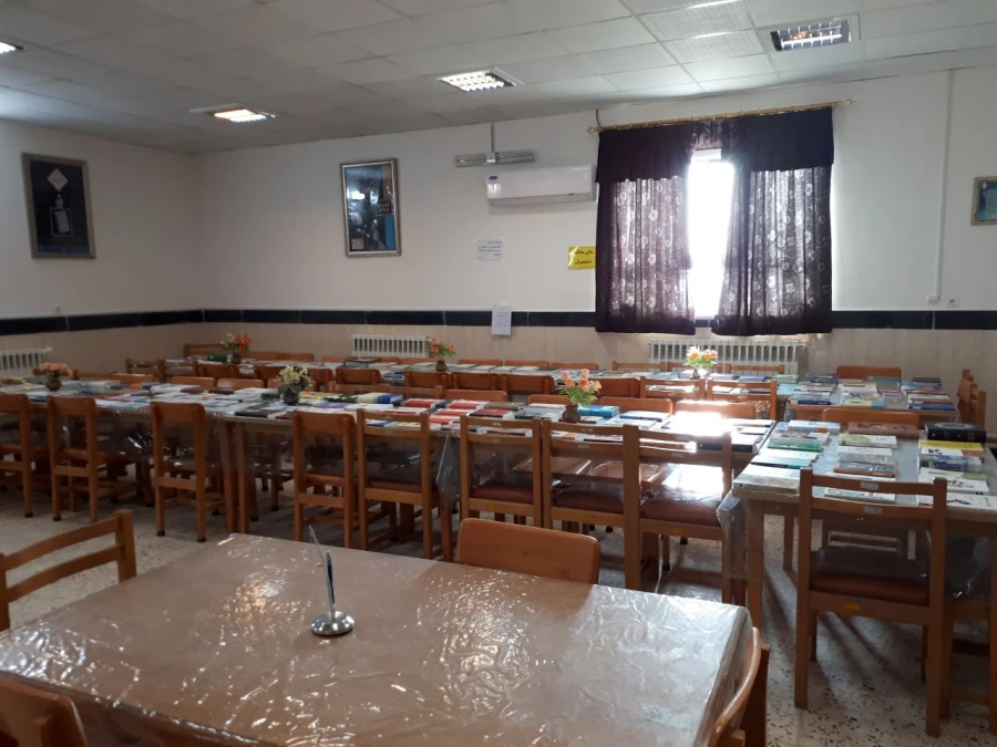 نمایشگاه تازه های کتاب پردیس امام محمد باقر(ع) 2