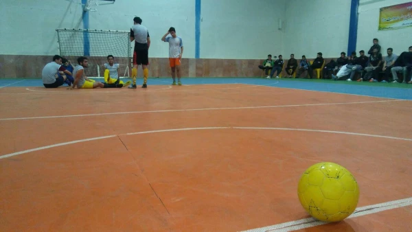 اولین دوره مسابقات فوتسال گرامیداشت شهدای گمنام  4