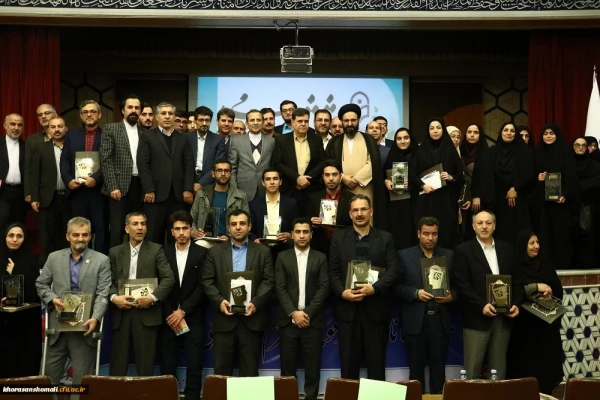 انتخاب دکتر محمدباقر رستمی به عنوان کارشناس پژوهشی برتر دانشگاه فرهنگیان کشور 3