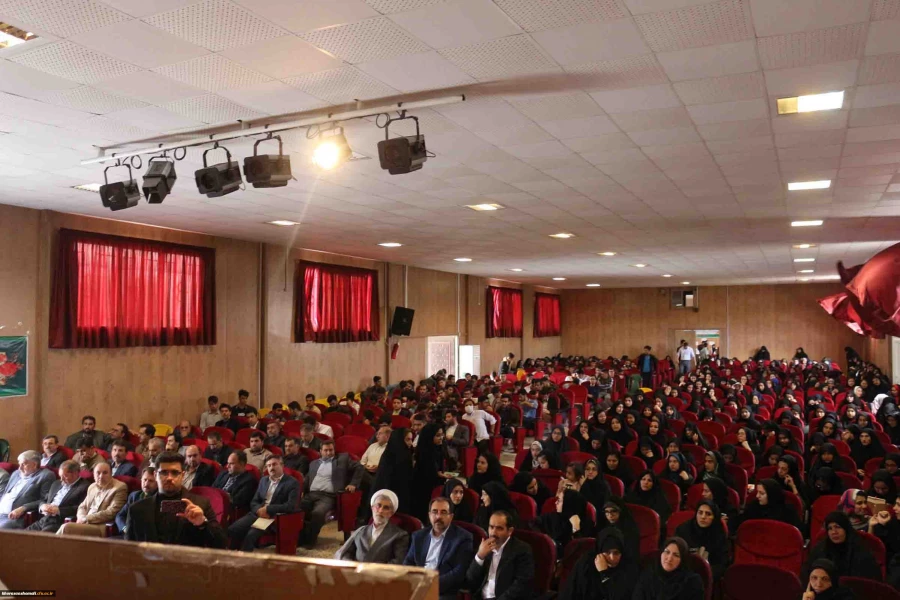 مراسم جشن هفته بزرگداشت مقام معلم و گرامیداشت استاد شهید مرتضی مطهری دانشگاه فرهنگیان خراسان شمالی با هدف کمک مالی به سیل زدگان استان های گلستان، فارس، لرستان، خوزستان و ... برگزار شد. 5