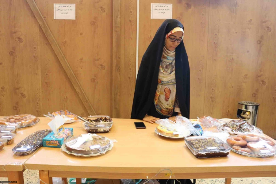 مراسم جشن هفته بزرگداشت مقام معلم و گرامیداشت استاد شهید مرتضی مطهری دانشگاه فرهنگیان خراسان شمالی با هدف کمک مالی به سیل زدگان استان های گلستان، فارس، لرستان، خوزستان و ... برگزار شد. 8