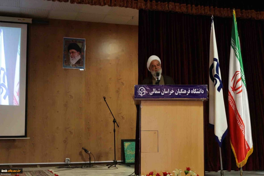 آئین استقبال از دانشجویان جدیدالورود پردیس های دانشگاه فرهنگیان خراسان شمالی با حضور نماینده ولی فقیه و امام جمعه شهرستان بجنورد برگزار شد. 2