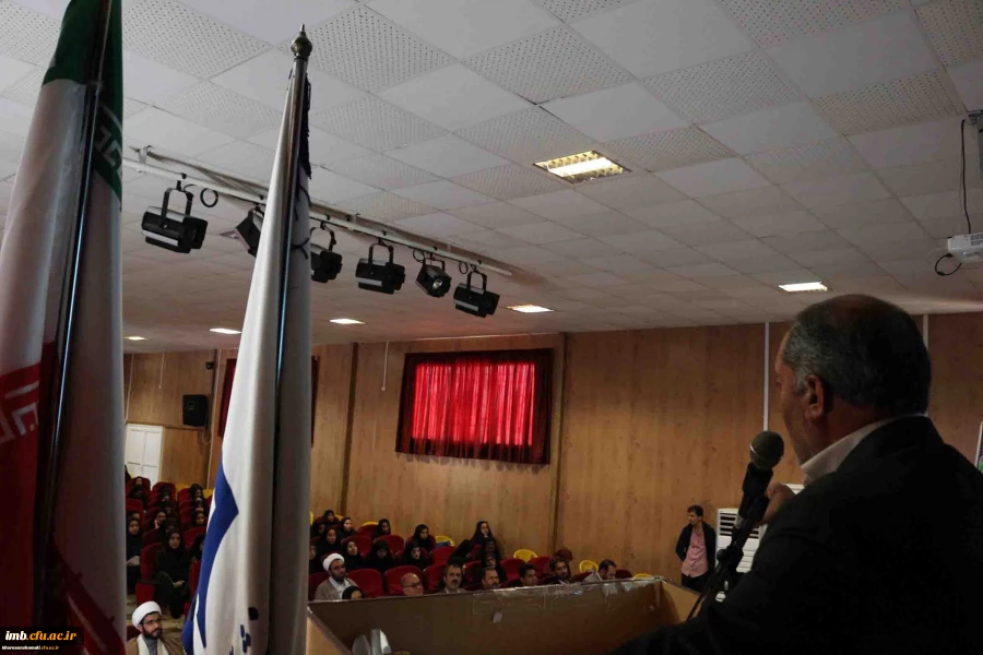 آئین استقبال از دانشجویان جدیدالورود پردیس های دانشگاه فرهنگیان خراسان شمالی با حضور نماینده ولی فقیه و امام جمعه شهرستان بجنورد برگزار شد. 7