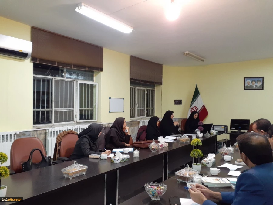 برگزاری کارگاه هم اندیشی و توانمندسازی اساتید روش تدریس  3