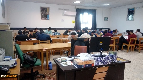 برگزاری کارگاه آموزشی  شیوه های جستجوی منابع علمی در کتابخانه  2